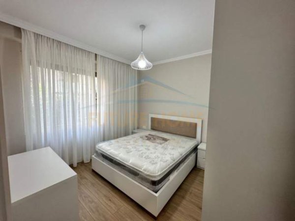 Tirane, jepet me qera apartament 1+1+BLK Kati 2, 65 m² 500 Euro (Liqeni i Thate)