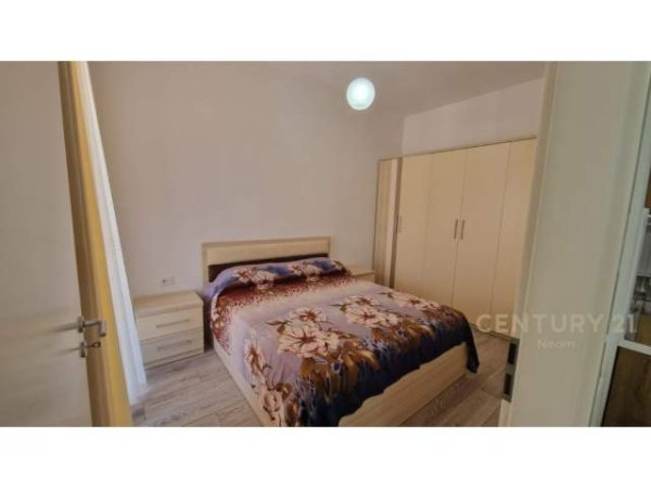 Tirane, jepet me qera apartament 2+1+BLK Kati 4, 70 m² 500 Euro (Kompleksi Mangalem, Ali Demi)