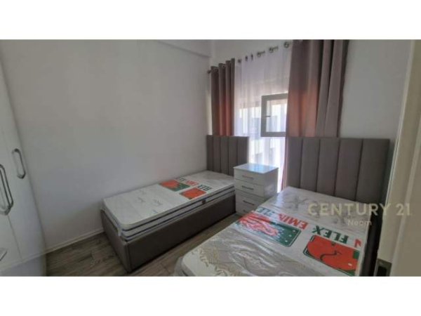 Tirane, jepet me qera apartament 2+1+BLK Kati 4, 70 m² 500 Euro (Kompleksi Mangalem, Ali Demi)