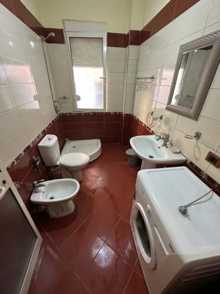 Shkembi Kavajes, shitet apartament 1+1+BLK Kati 2, 70 m² 69.000 Euro (Hotel majestic plazh Durres)