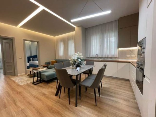 Tirane, jepet me qera apartament 2+1 Kati 2, 103 m² 1.200 Euro (Square21)