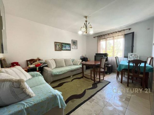 Tirane, shitet apartament 1+1 Kati 4, 55 m² 66.000 Euro (Ish Parku)