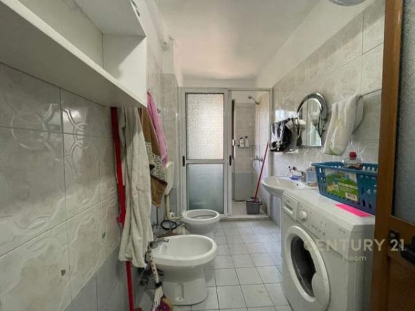 Tirane, shitet apartament 1+1 Kati 4, 55 m² 66.000 Euro (Ish Parku)