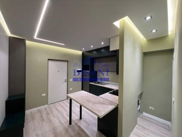 Tirane, shitet apartament 1+1 Kati 6, 46 m² 100.000 Euro (Rruga Hoxha Tahsim)