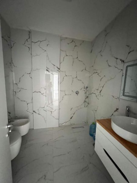 Tirane, shitet apartament 1+1+BLK Kati 1, 67 m² 82.500 Euro (Teodor Keko)