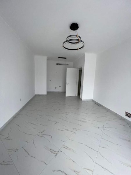 Tirane, shitet apartament 1+1+BLK Kati 1, 67 m² 82.500 Euro (Teodor Keko)