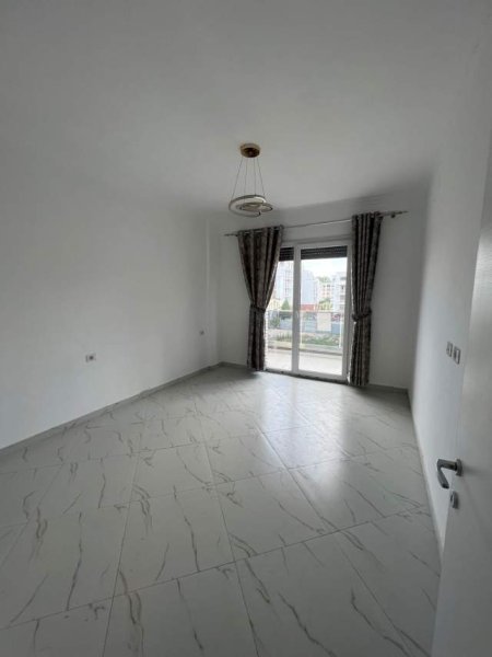 Tirane, shitet apartament 1+1+BLK Kati 1, 67 m² 82.500 Euro (Teodor Keko)