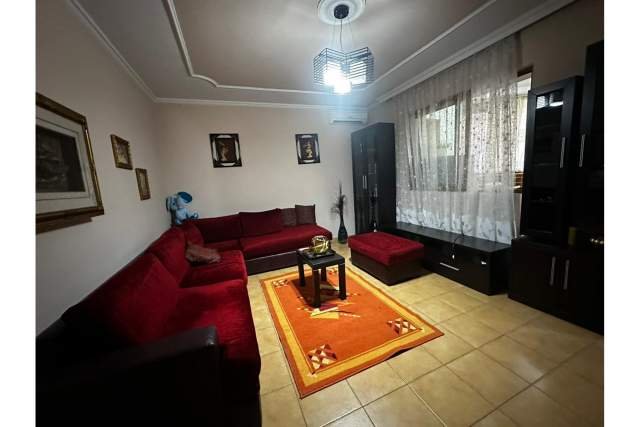 Tirane, jepet me qera apartament Kati 0, 55 m² 300 Euro (Idriz Dollaku,   Ali Demi,  Tiranë,  Shqipëri)