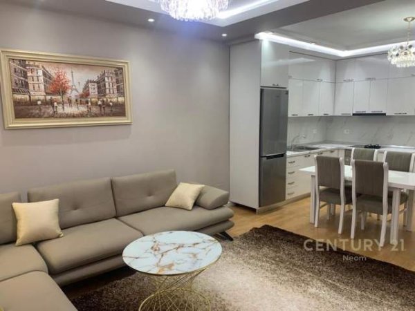 Tirane, jepet me qera apartament 2+1 Kati 2, 86 m² 650 Euro (Kopeshti Botanik)