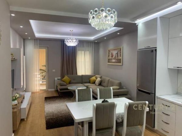Tirane, jepet me qera apartament 2+1 Kati 2, 86 m² 650 Euro (Kopeshti Botanik)