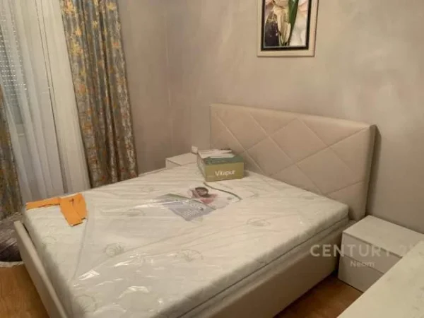 Tirane, jepet me qera apartament 2+1 Kati 2, 86 m² 650 Euro (Kopeshti Botanik)