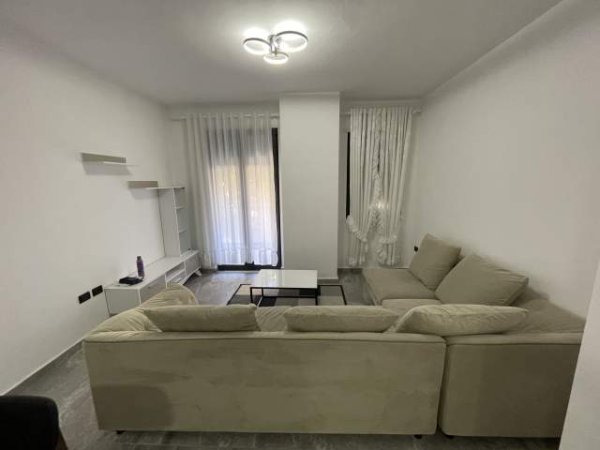 Tirane, jepet me qera apartament 2+1+A Kati 2, 99 m² 480 Euro (Fakulteti mjkesis)