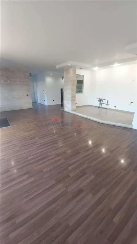 Tirane, shitet apartament 2+1+Ballkon Kati 4, 150 m² 345.000 € 