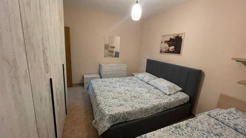 Tirane, jepet me qera apartament 1+1 Kati 3, 70 m² 550 € (Myslym shyri)