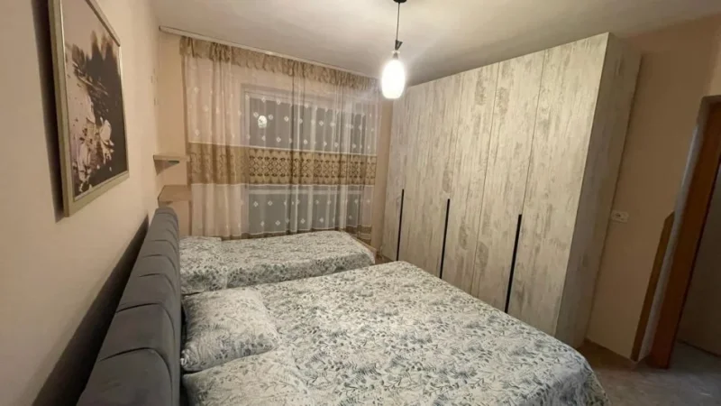 Tirane, jepet me qera apartament 1+1 Kati 3, 70 m² 550 € (Myslym shyri)