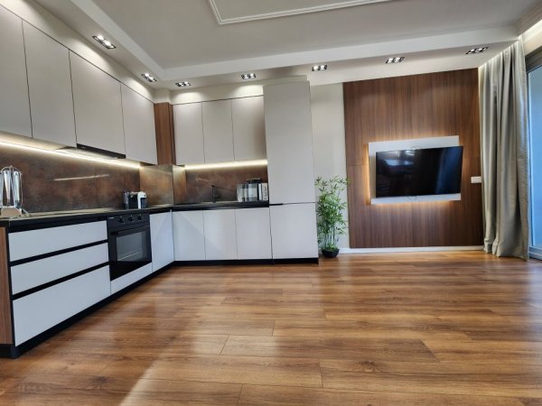 Tirane, shitet apartament 2+1 Kati 7, 110 m² 320.000 € (GJYKATAV)