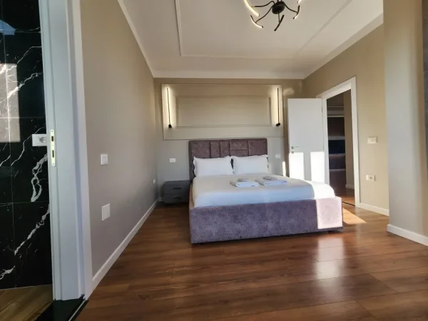 Tirane, shitet apartament 2+1 Kati 7, 110 m² 320.000 € (GJYKATAV)