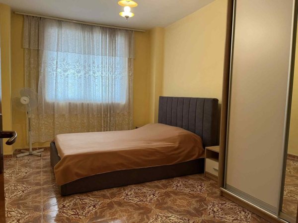 Durres, jepet me qera apartament 2+1+Aneks+Ballkon Kati 5, 99 m² 420 € (Plazh - kompleksi Teuta)
