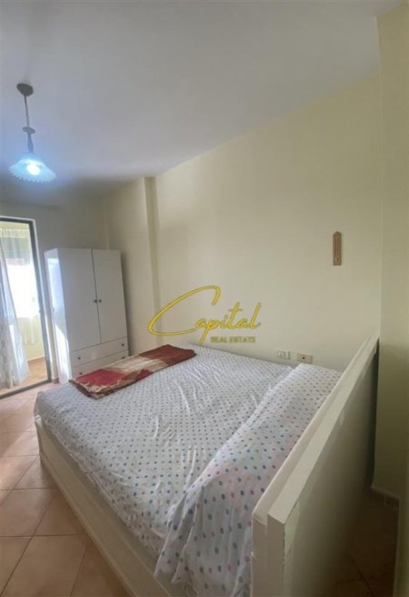 Tirane, jepet me qera apartament 1+1 Kati 2, 60 m² 500 € (SELVIA)