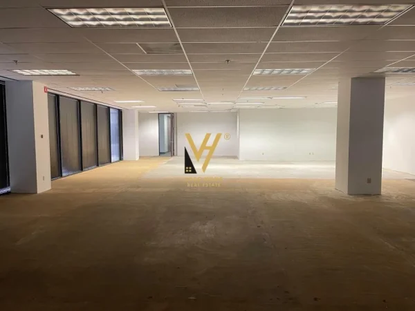 Tirane, jepet me qera ambjent biznesi Kati 2, 240 m² 2.500 € (ASTIR)