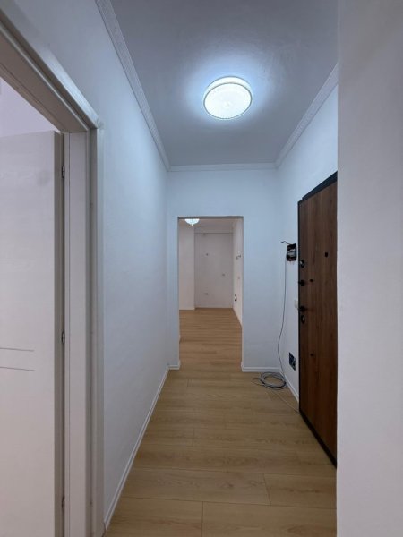 Tirane, shitet apartament 2+1+Ballkon Kati 3, 75 m² 112.000 € (Rruga muhamed deliu)