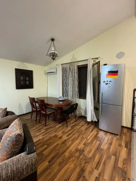 Tirane, jap me qera apartament 1+1+Ballkon Kati 2, 70 m² 430 € (Rrethi Shkoze"