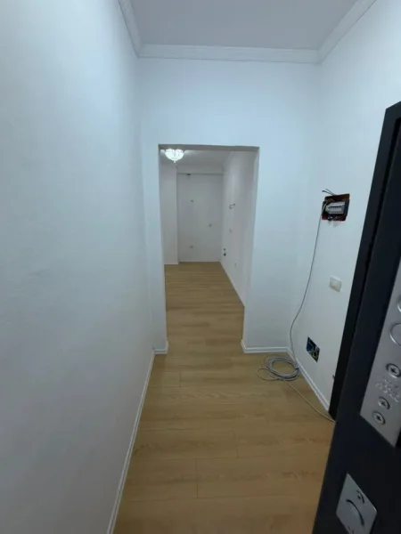 Tirane, shitet apartament 1+1+Ballkon Kati 3, 69 m² 91.000 €