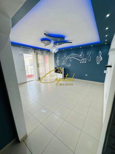 Tirane, shitet apartament 2+1 Kati 8, 90 m² 135.000 € (ASTIR)