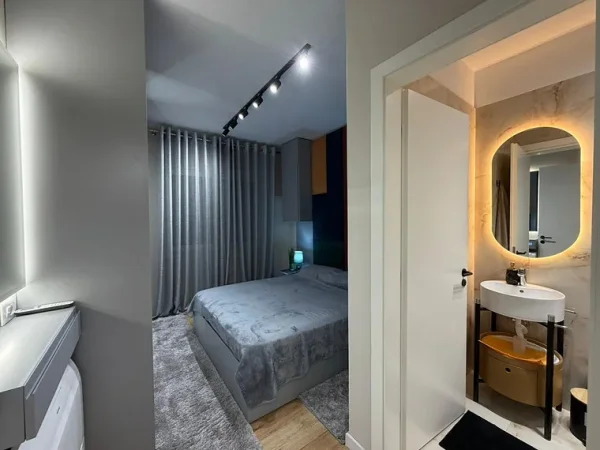 Tirane, jepet me qera apartament 2+1+Aneks+Ballkon Kati 2, 105 m² 1100 €