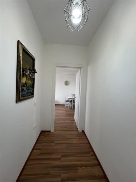 Tirane, shitet apartament 1+1 Kati 7, 73 m² 110.000 € (ASTIR)