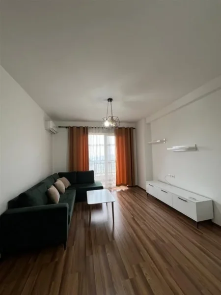 Tirane, shitet apartament 1+1 Kati 7, 73 m² 110.000 € (ASTIR)