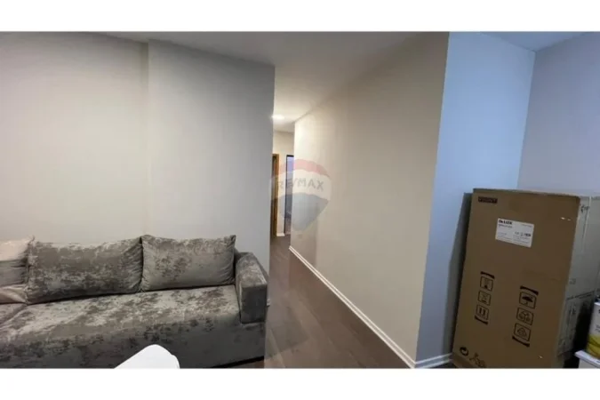 Tirane, jepet me qera apartament 2+1 Kati 1, 72 m² 600 € (Ish Fusha e Aviacionit, Tiranë)  ID: 530261060-1956