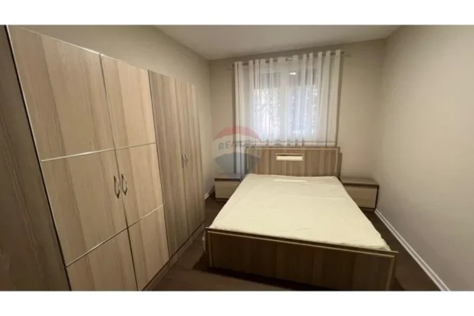 Tirane, jepet me qera apartament 2+1 Kati 1, 72 m² 600 € (Ish Fusha e Aviacionit, Tiranë)  ID: 530261060-1956