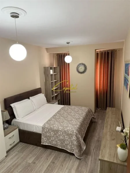 Tirane, jepet me qera apartament 1+1 Kati 5, 65 m² 550 € (DON BOSKO)