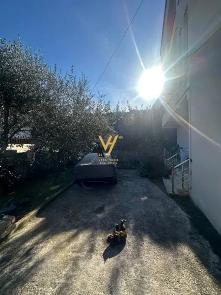 Tirane, shitet Vile 3 Katshe Kati 0, 743 m² 1.000.000 € (RRUGA E ELBASANIT)