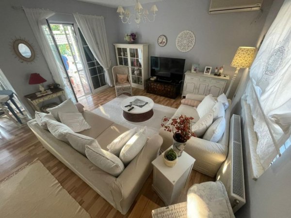 Tirane, shitet apartament 2 Katshe , 140 m² 350.000 € (lunder)