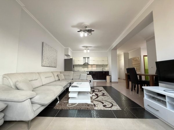 Tirane, shitet apartament 3+1 , 124 m² 299.000 € (myslym shyri)