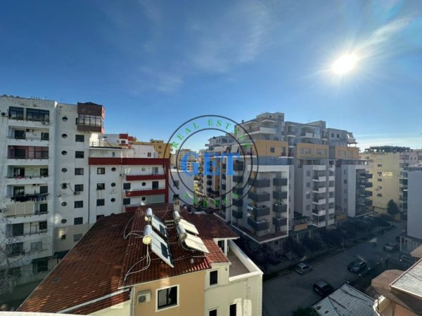 Durres, shitet apartament 2+1+Ballkon Kati 6, 90 m² 