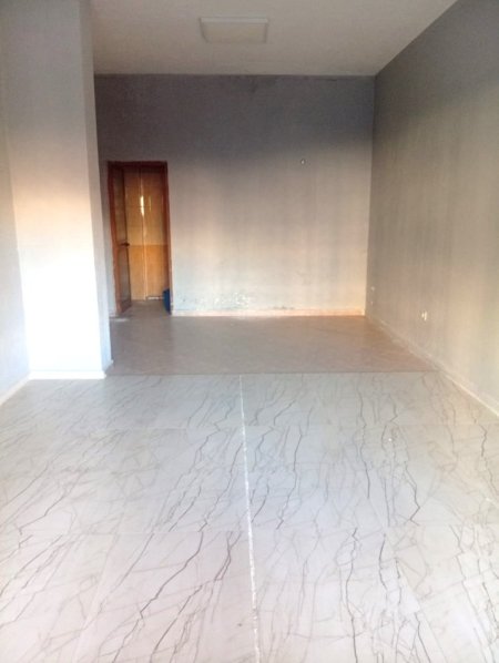 Jepet me Qera Ambient Biznesi te Concordi ne 5 Maji,    450 €uro