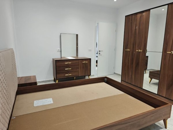 Tirane, jepet me qera apartament 2+1 Kati 2, 100 m² 600 € (Allias(MLS # 530581008-68)