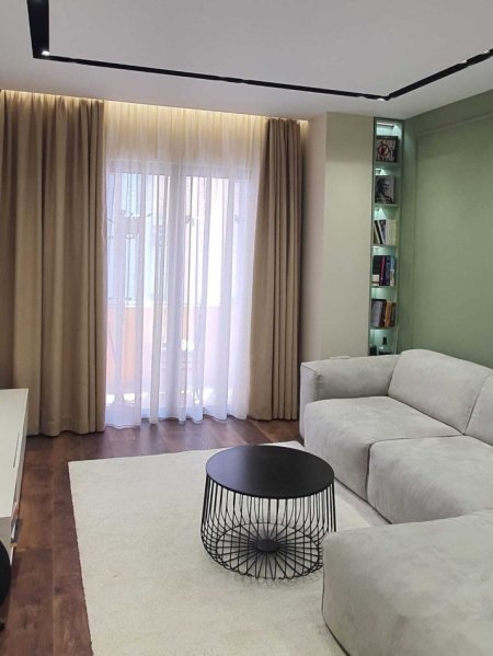 Tirane, jepet me qera apartament 1+1 Kati 4, 65 m² 500 € (Misto Mame, rruga Thoma Koxhaj)