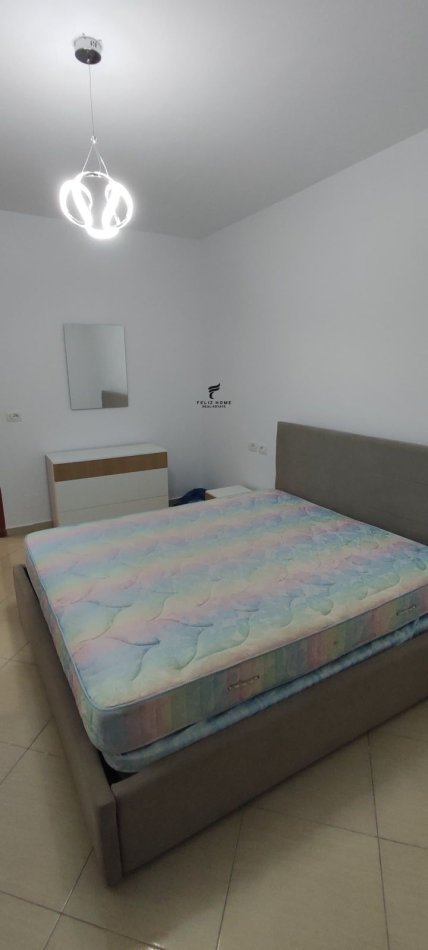 Tirane, jepet me qera apartament 2+1 Kati 3, 95 m² 600 € (DON BOSKO)