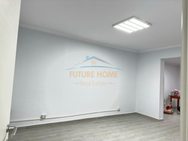 Tirane, jepet me qera zyre Kati 1, 78 m² 800 € (Bulevardi Gjergj Fishta)