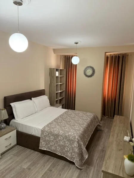 Jepet me qera apartament 1+1 Kati 5, 74 m² 600 € (Rruga Don Bosko, Kompleksi Vizion Plus)