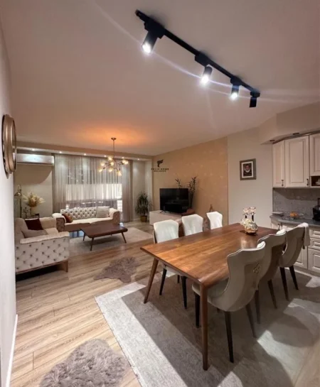 Tirane, shitet apartament 2+1 Kati 4, 124 m² 273.000 € (DON BOSKO)