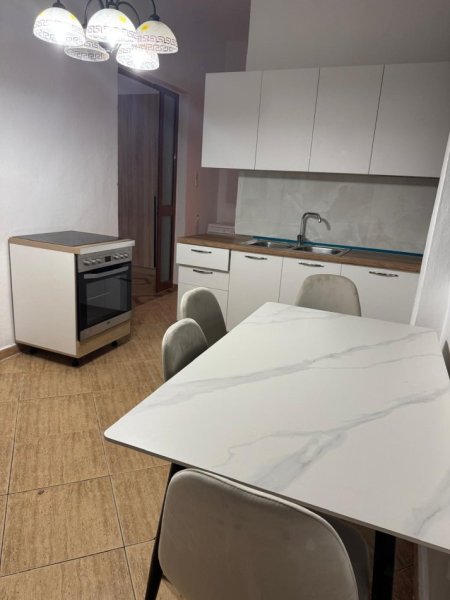 Tirane, jepet me qera apartament 1+1 Kati 2, 45 m² 500 € (Gjimnazi Besnik Sykja)