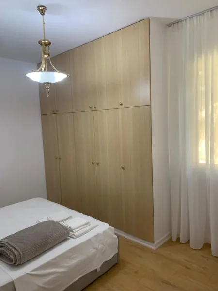 Tirane, shitet apartament 2+1 Kati 2, 65 m² 148.800 € (Liqeni i Thate)