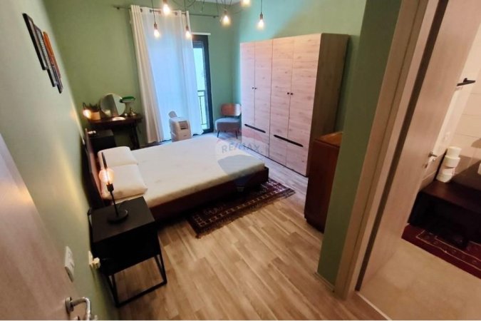 Tirane, shitet apartament 2+1 , 107 m² 250.000 € (Astir)