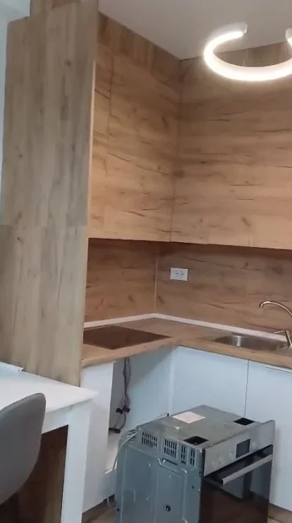 Jepet me Qera Apartament 1+1 në Don Bosko,    500 €uro