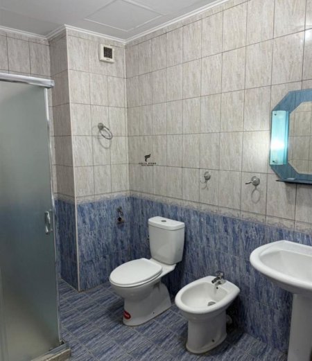 Tirane, jepet me qera apartament 1+1 Kati 5, 74 m² 550 € (DON BOSKO)
